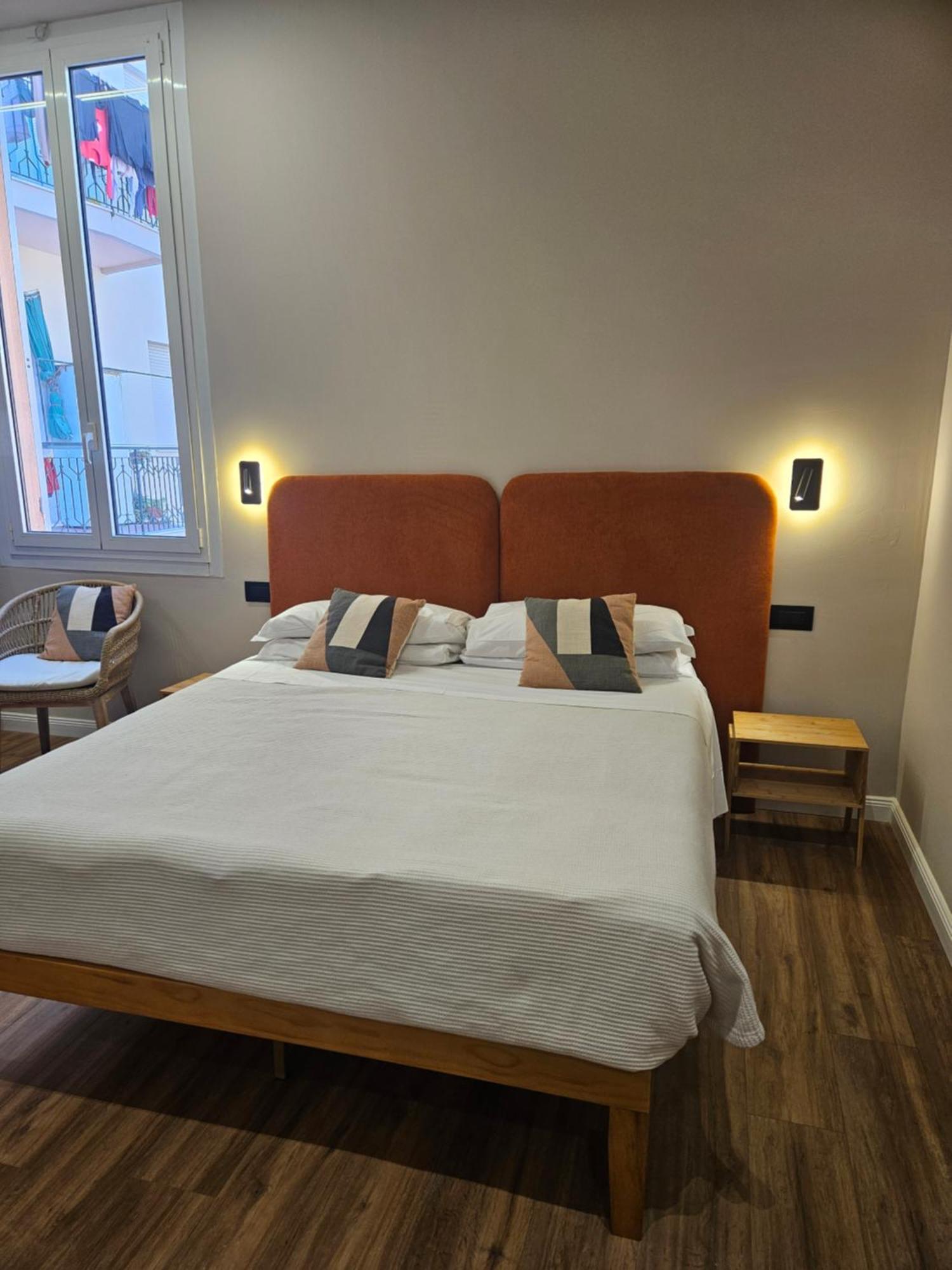 Albium Hotel Albenga Exterior foto